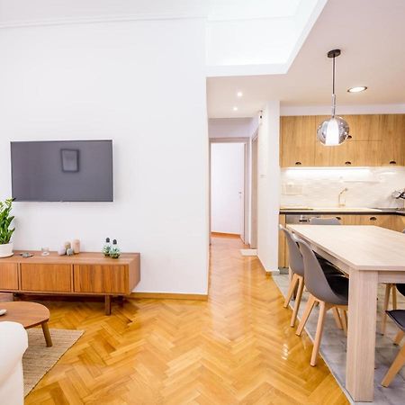 In The Shadow Of Acropolis - Spacious & Lovely Apt Aten Exteriör bild