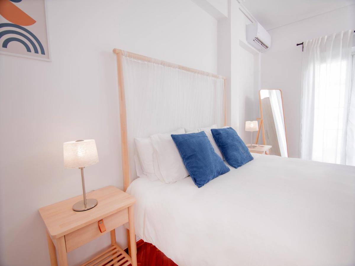 In The Shadow Of Acropolis - Spacious & Lovely Apt Aten Exteriör bild