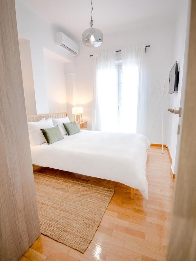 In The Shadow Of Acropolis - Spacious & Lovely Apt Aten Exteriör bild