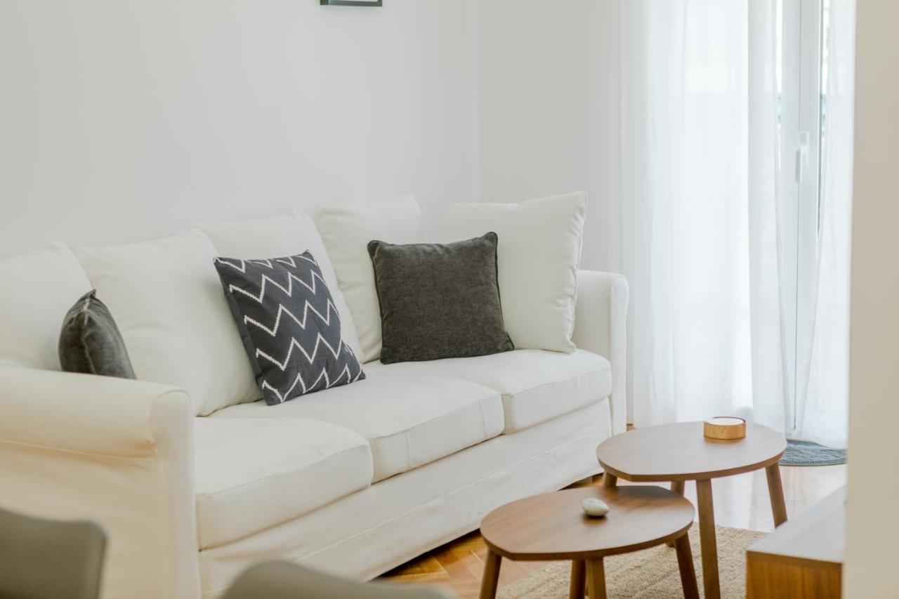 In The Shadow Of Acropolis - Spacious & Lovely Apt Aten Exteriör bild