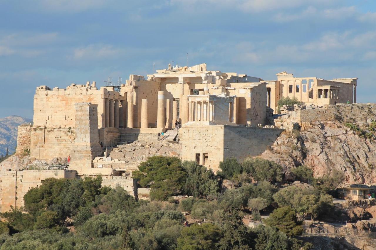 In The Shadow Of Acropolis - Spacious & Lovely Apt Aten Exteriör bild